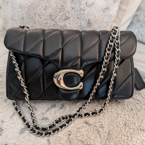 Coach Quilted Tabby 26 Black/Silver NWOT 2 Way Chain Strap - Picture 1 of 9